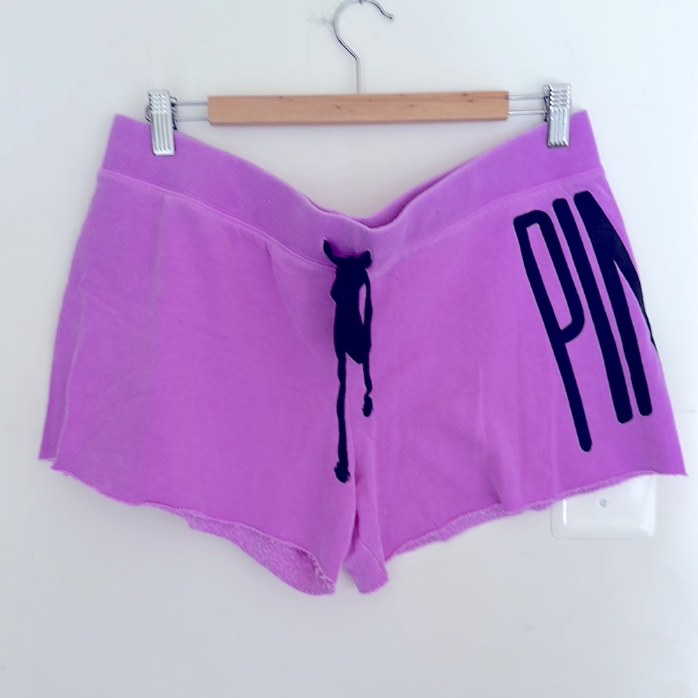 EUC Victoria’s Secret shorts. Size L